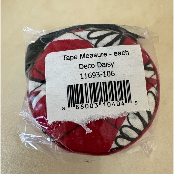 Vera Bradley Deco Daisy Tape Measure - NWOT - Picture 2 of 5